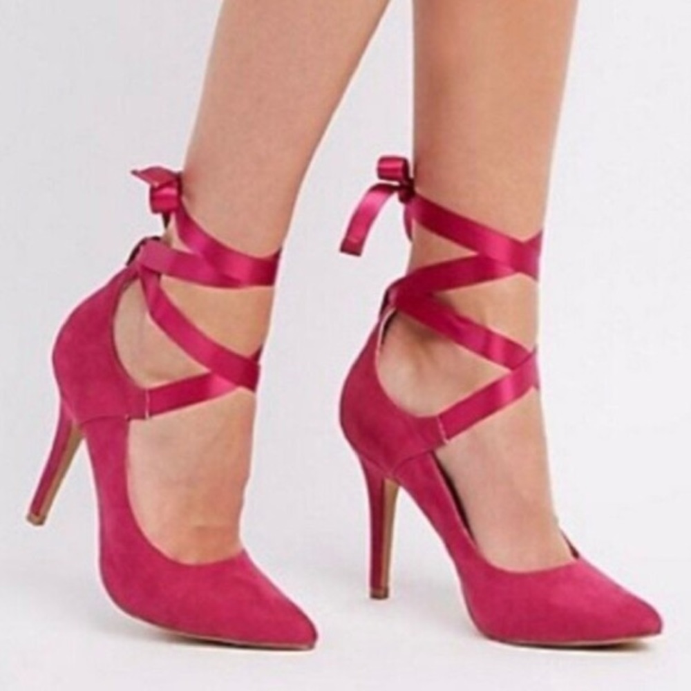 Charolette Russe Hot Pink Suede Lace-up Ribbon Heels Size:8 (Never Worn)